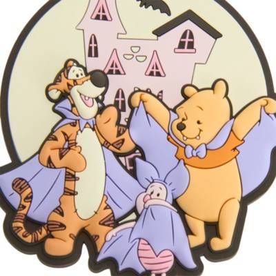 Winnie the Pooh Halloween Magnet