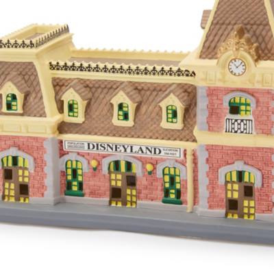 D23: The Ultimate Disney Fan Event - Disneyland Railroad Station - Figur mit Leuchtfunktion
