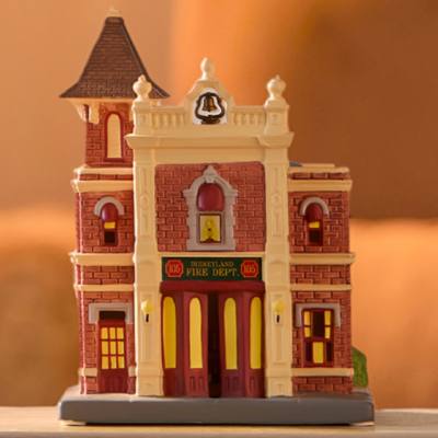 D23: The Ultimate Disney Fan Event - Disneyland - Fire Department - Figur
