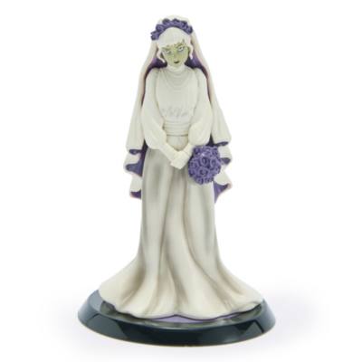 Figura misteriosa fantasmas La mansi&oacute;n encantada