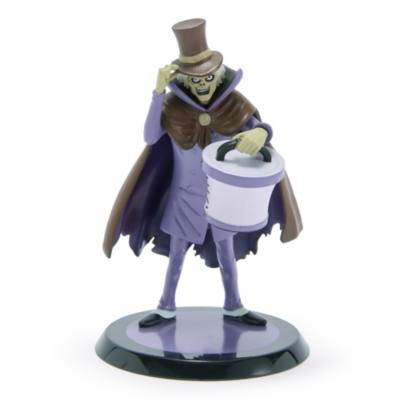 Figura misteriosa fantasmas La mansi&oacute;n encantada