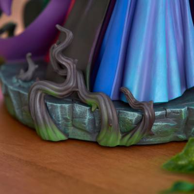 Sleeping Beauty Light-Up Figurine