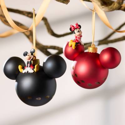 Minnie Mouse Light-Up Bauble Ornament