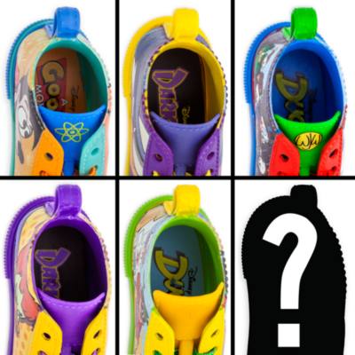 Disney Lacers Mystery Vinyl Collectible Trainer, Series 3, Pack of 6