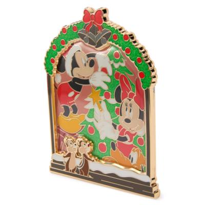 Mickey Mouse and Friends Limited Edition Festive Jumbo Pin