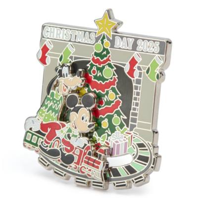 Mickey and Goofy Christmas Day 2025 Limited Release Pin
