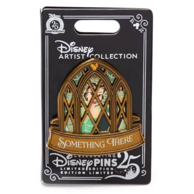 Pin edici&oacute;n limitada Bella, La Bella y la Bestia, Colecci&oacute;n Disney Artist por Jes Willis