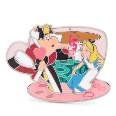 Pin's Alice et la Reine de coeur en &eacute;dition limit&eacute;e, Alice au Pays des Merveilles