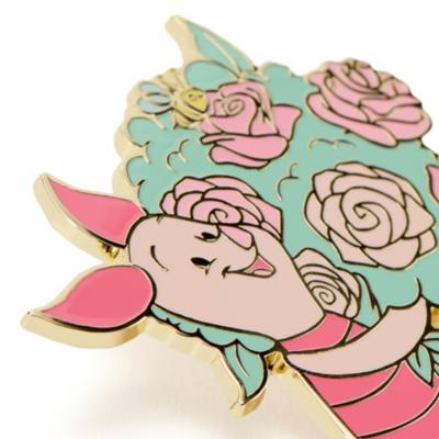 Pin's Porcinet avec fleurs en &eacute;dition limit&eacute;e, Winnie l'Ourson