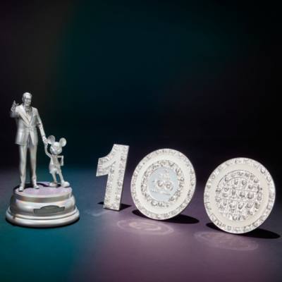 Disney 100th Year ピンバッジセット ディズニー 100周年 マグネット と プーさん ピンバッジ｜Yahoo