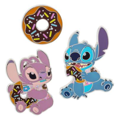 レア！Stitch CrashesDisney☆ピンバッジ全12種&ホルダー1冊 Disney Store 2021 Stitch Crashes Disney Jumbo Pin Set 1-12