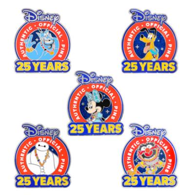 Set pins misteriosos Disney Parks Pin Trading, 25&nbsp;a&ntilde;os
