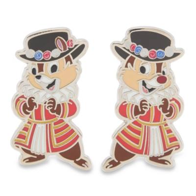 Chip 'n Dale Royal Pin