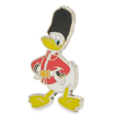 Donald Duck Royal Pin