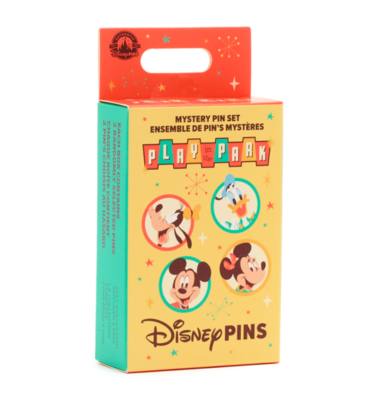 Mickey Mouse and Friends Play in the Park Mystery Pin Set