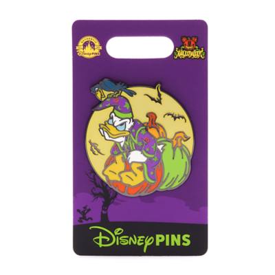 Donald Duck Halloween Pin