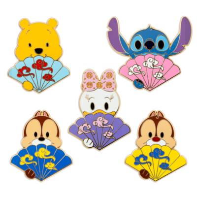 Set pins misteriosos abanicos plegables personajes Disney