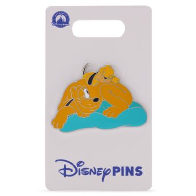 Pin's Pluto avec chiot