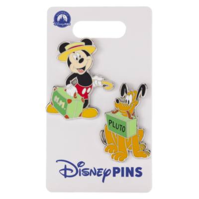 Mickey Mouse and Pluto Pin Set