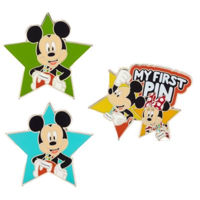 Mickey Mouse and Minnie Mouse Lanyard and Pin Set