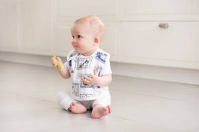 Lot de 3&nbsp;bavoirs &agrave; boutons-pression aden&nbsp;+&nbsp;anais Winnie l'Ourson