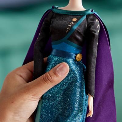 Queen Anna Classic Doll, Frozen 2
