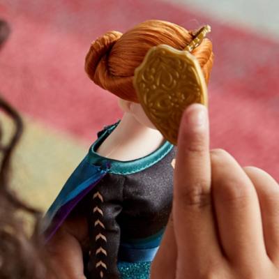 Queen Anna Classic Doll, Frozen 2