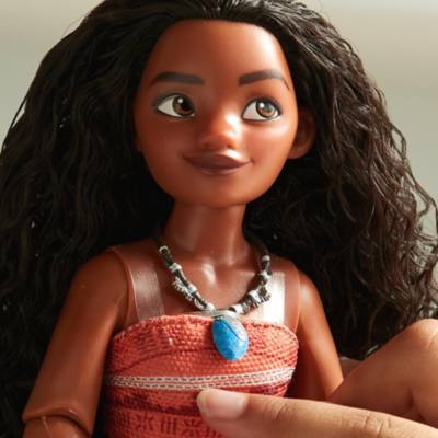 Moana Classic Doll
