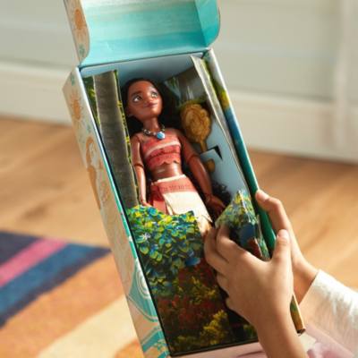 Moana Classic Doll