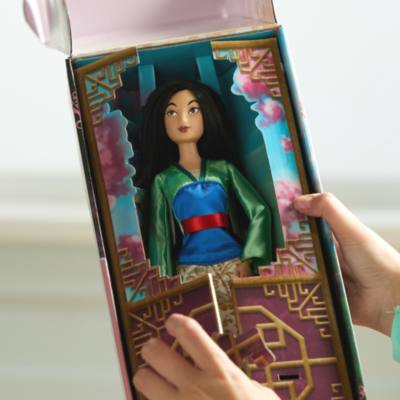 Mulan Classic Doll