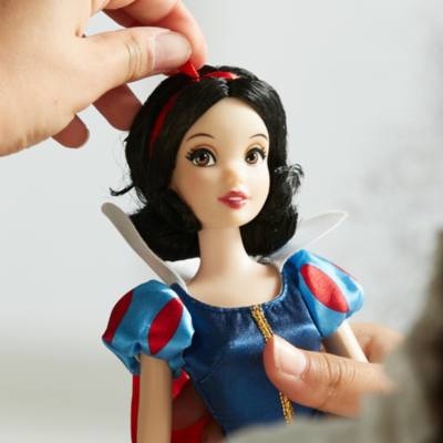 Mu&ntilde;eca cl&aacute;sica Blancanieves