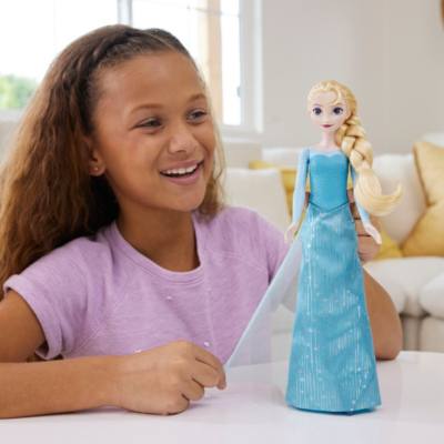 Mattel Disney Princess Elsa Fashion Doll, Frozen