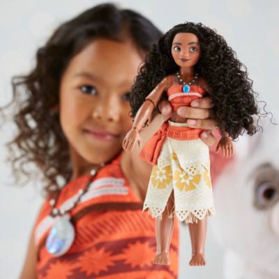 Moana Classic Doll
