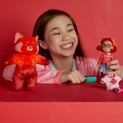 Disney Store Poup&eacute;e de luxe Mei Lee, Alerte Rouge