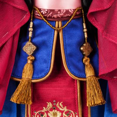 Disney Store Mulan Limited Edition Doll