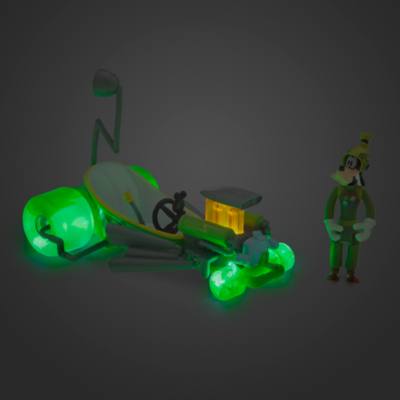 Disney Store Goofy Super-Charged Pullback Racer