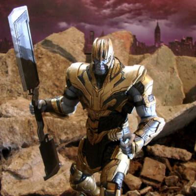 Marvel Select Thanos Collector's Action Figure