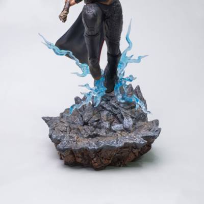 Iron Studios Thor Collectible Figure, Avengers: Endgame