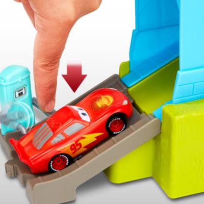 Mattel Disney Pixar Cars On The Road Sudsmarine Car Wash Playset