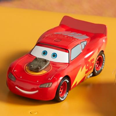 Lightning McQueen Die Cast Set, Disney Pixar Cars on the Road