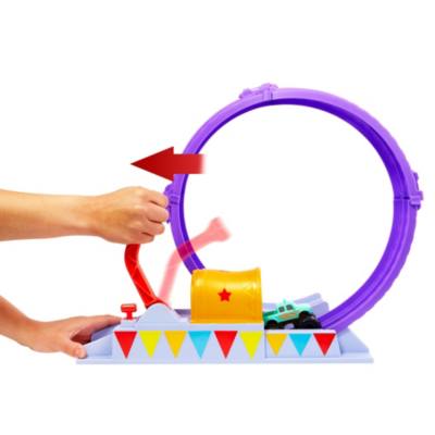 Mattel Disney Pixar Cars On The Road Showtime Loop Playset