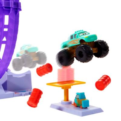 Mattel Disney Pixar Cars On The Road Showtime Loop Playset
