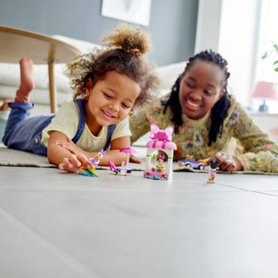 LEGO Disney Minnie Mouse's Ice Cream Shop Set 10773