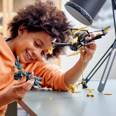 LEGO Marvel Studios Spider-Man's Drone Duel Set 76195