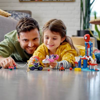 LEGO Marvel Spider-Man Webquarters Hangout Set 10784