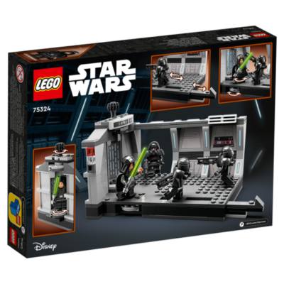 LEGO Star Wars: The Mandalorian Dark Trooper Attack Set 75324