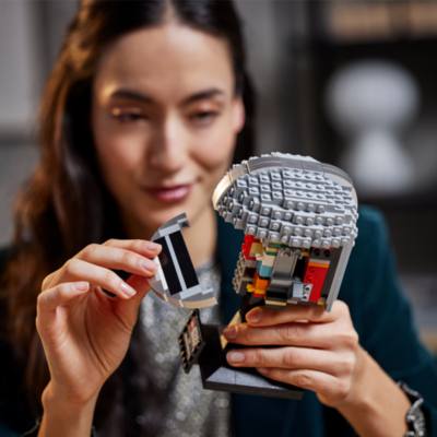 LEGO Star Wars: The Mandalorian Helmet Set 75328