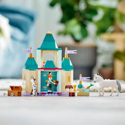 LEGO Disney Anna and Olaf's Castle Fun Set 43204, Frozen