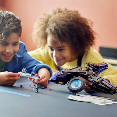 LEGO Shuri's Sunbird Set, Black Panther: Wakanda Forever