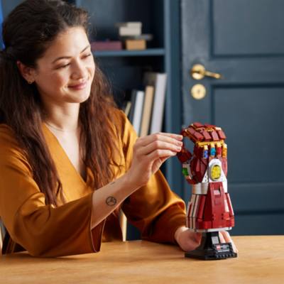 LEGO Marvel Nano Gauntlet Set 76223